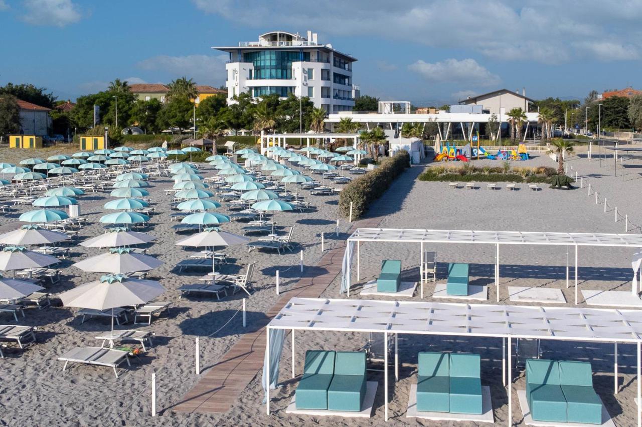 Blu Suite Resort Bellaria-Igea Marina Ngoại thất bức ảnh