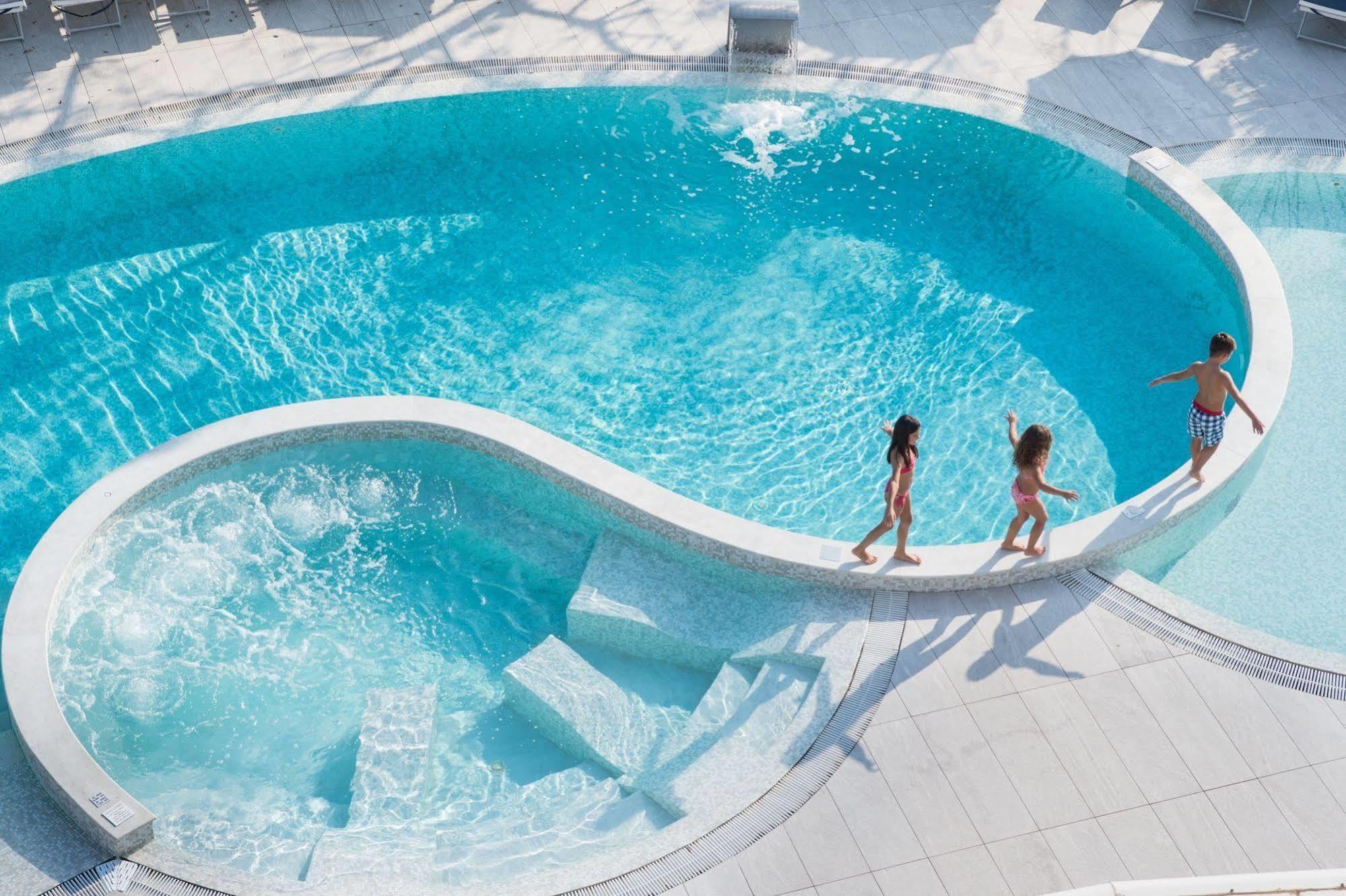 Blu Suite Resort Bellaria-Igea Marina Ngoại thất bức ảnh